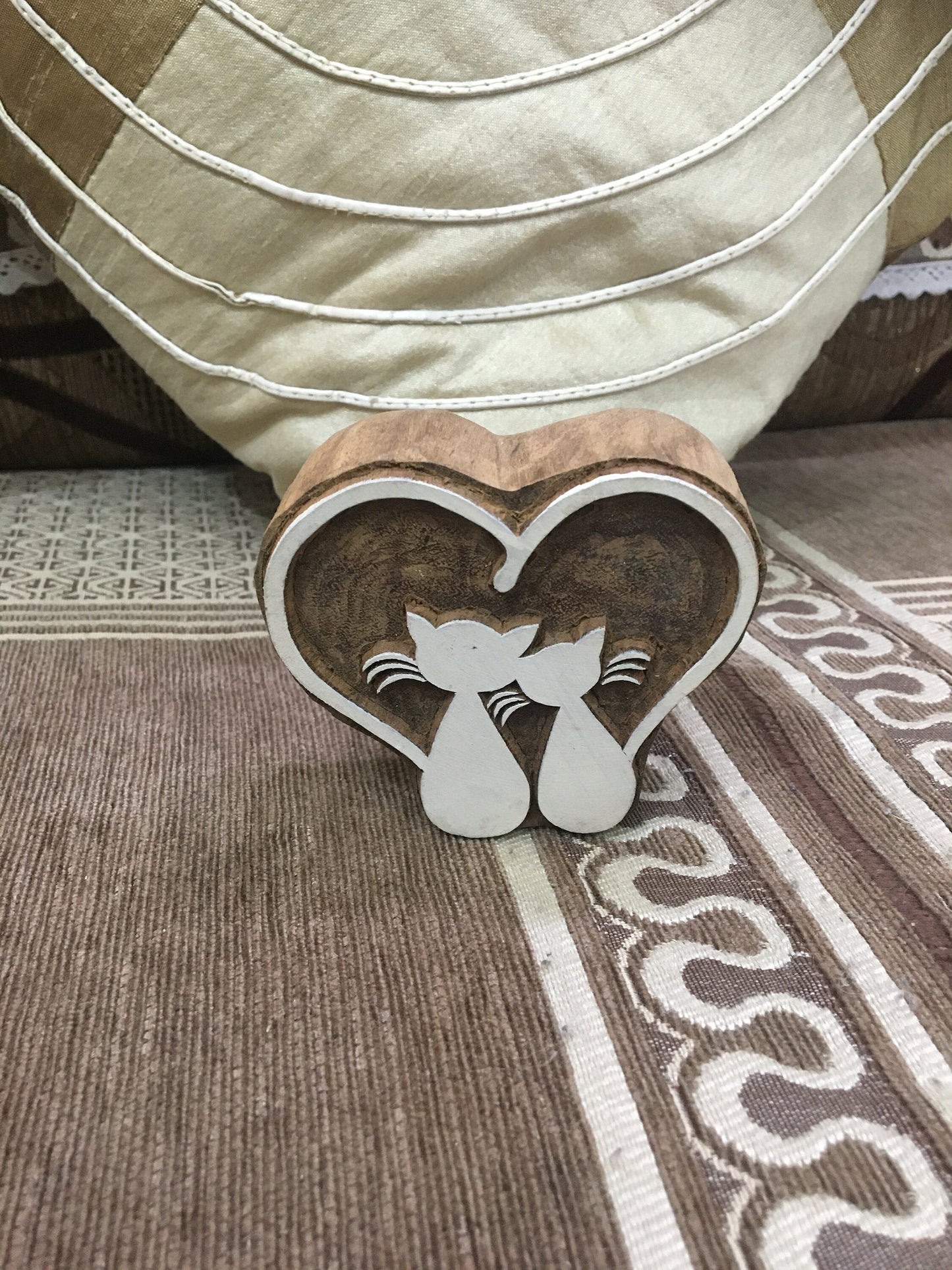 loving cats, pottery stamp ceramic mould scrapbooking tjap batik printing floral carved stamps.