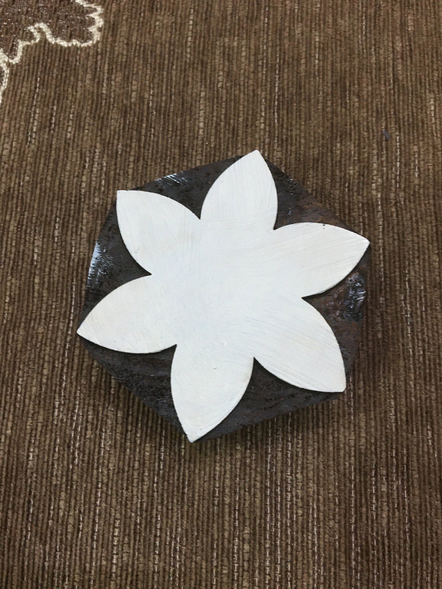 six leaves lotus, hand carved Indian wood printing block; textile stamp; pottery stamp,