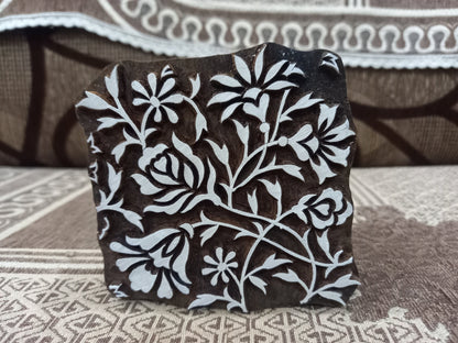 A Curly & Curvy Repeat Pattern Block 014 ,pottery stamp ceramic mold scrapbooking tjap batik printing floral carved stamps.