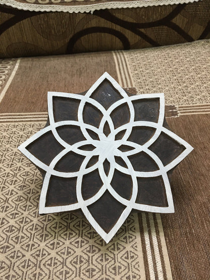 Geomeric Lotus Flower, stamp ceramic mold scrapbooking tjap batik printing floral carved stamps.