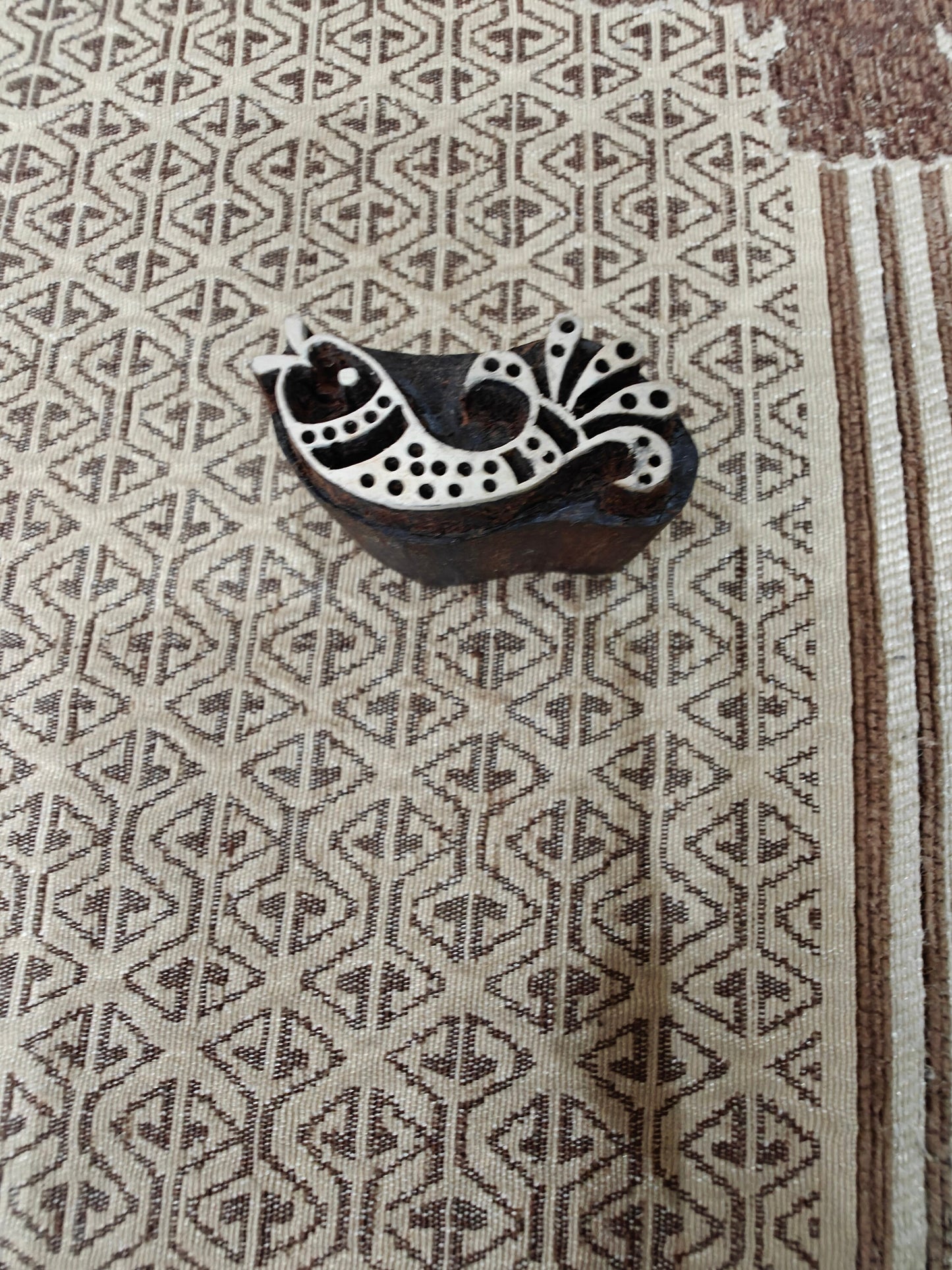 Jumping Fish 02 pottery stamp ceramic mold scrapbooking tjap batik printing floral carved stamps.