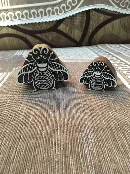 Sisters Queen bee wood stamp; Sister bumblebee;Pottery Stamp, scarpbooking stamp,Indian Hand Carved Stamp,