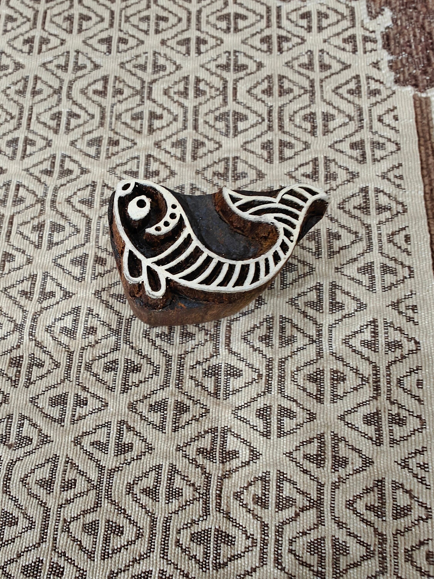 Jumping fish 05 pottery stamp ceramic mold scrapbooking tjap batik printing floral carved stamps.