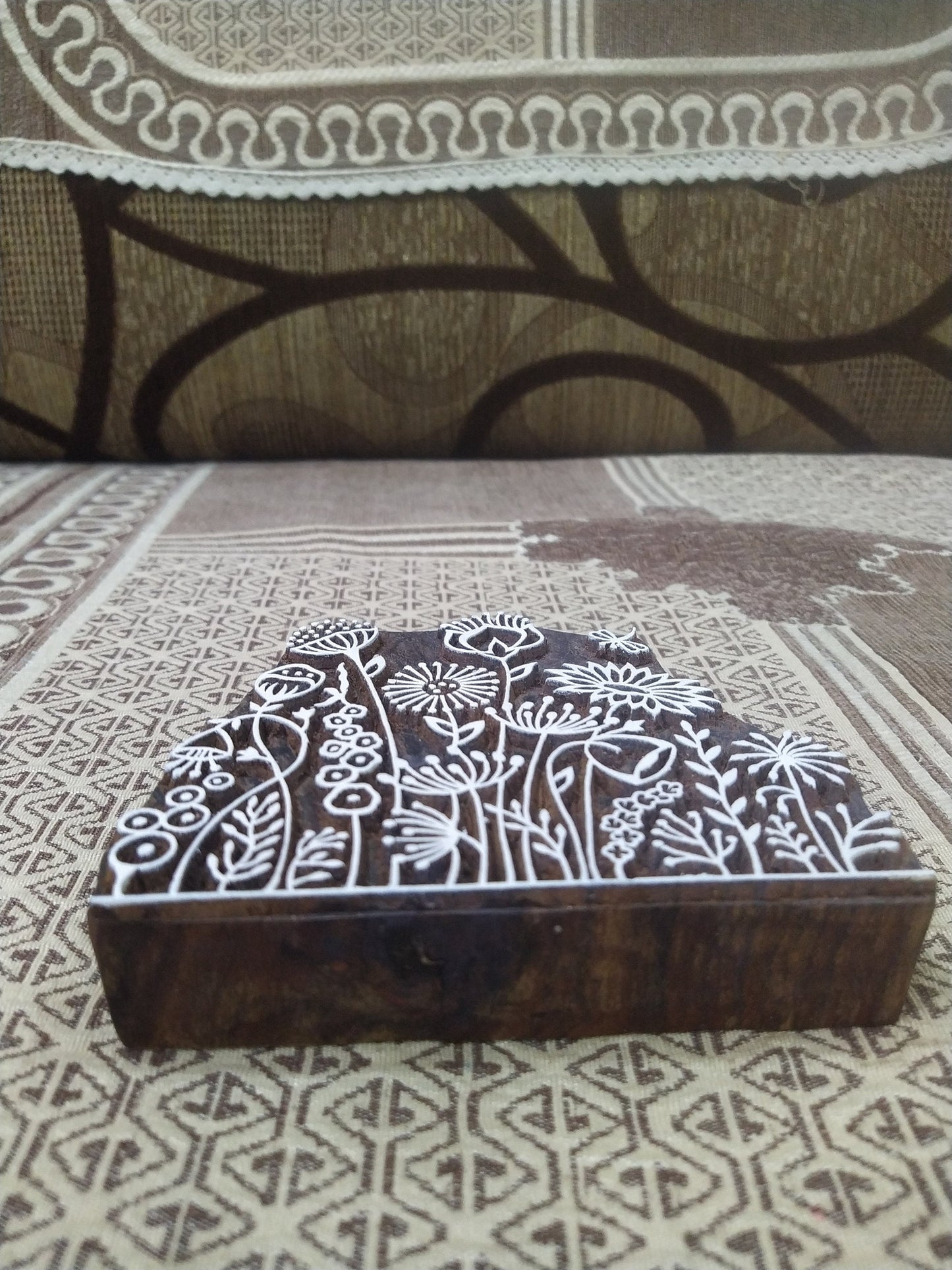 Maedow 03, hand carved Indian wood printing block; textile stamp; pottery stamp,