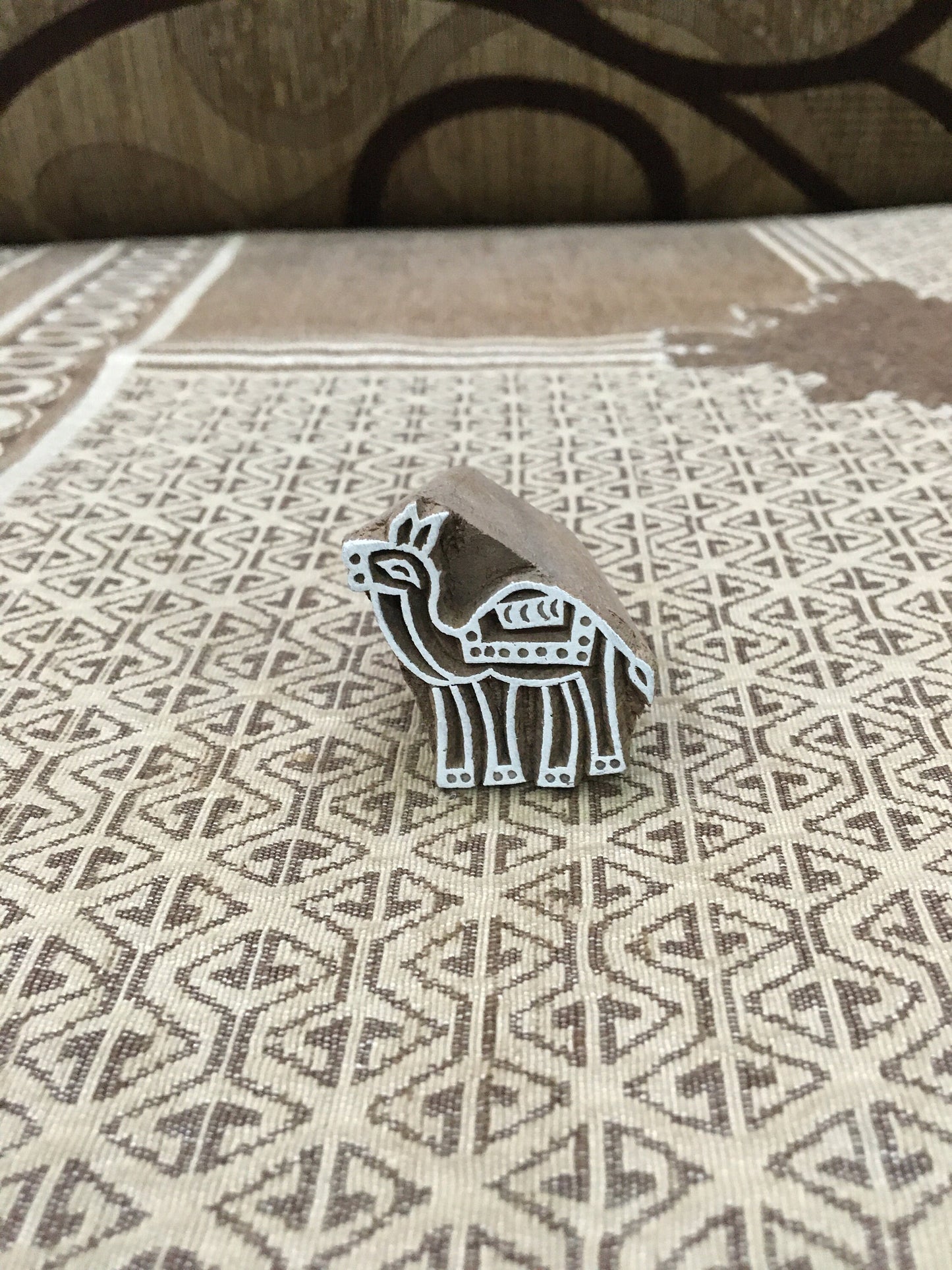 Small Came ,,hand carved Indian wood printing block; textile stamp; pottery stamp,