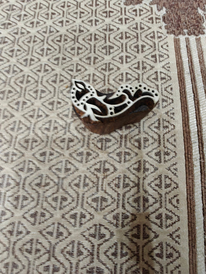 Jumping fish 03 pottery stamp ceramic mold scrapbooking tjap batik printing floral carved stamps.
