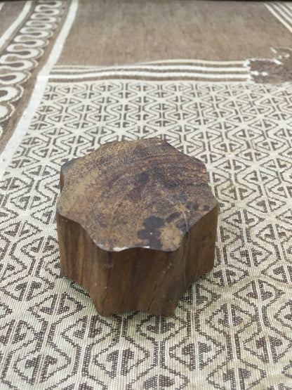 Indian Artistic Wooden Printing Block Mini seedhead starburst in Dynamic Patterns, fabricstamps, madebyhand, handcarvedstamp, fabricstamps