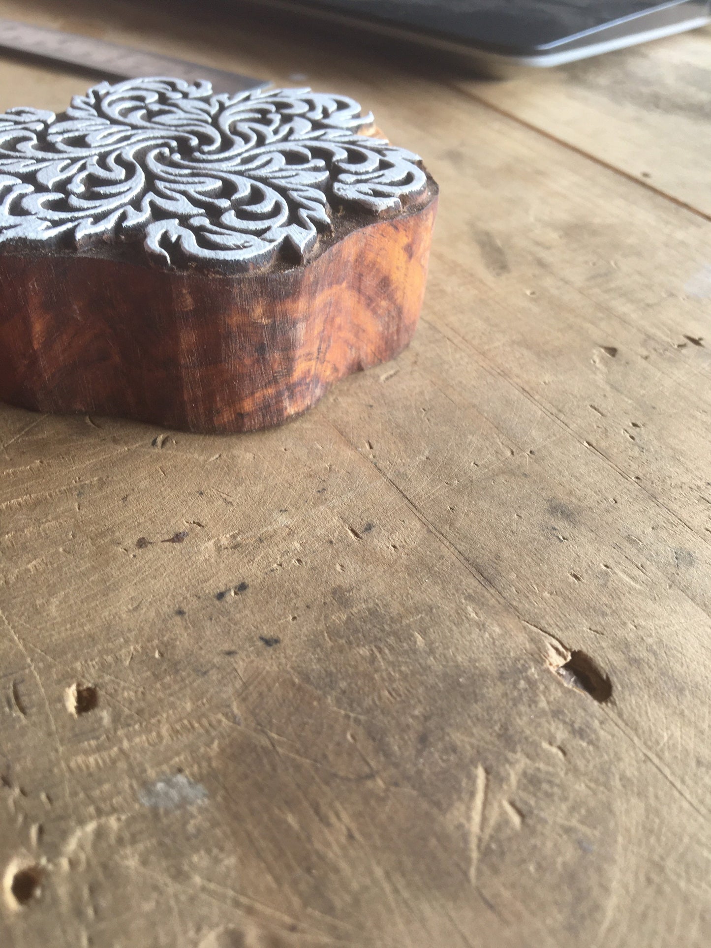 Multi Wavy Leaf Mandala, hand carved Indian wood printing block; textile stamp; pottery stamp,