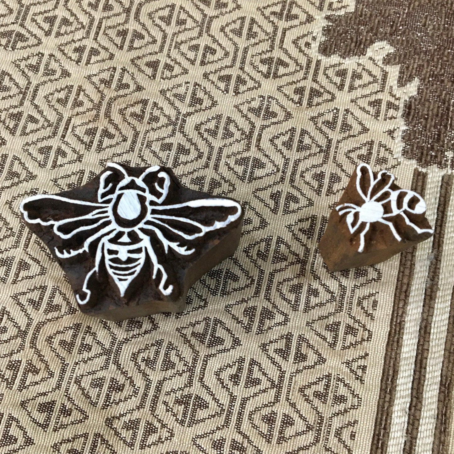Honey Bees pottery stamp