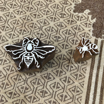 Honey Bees pottery stamp