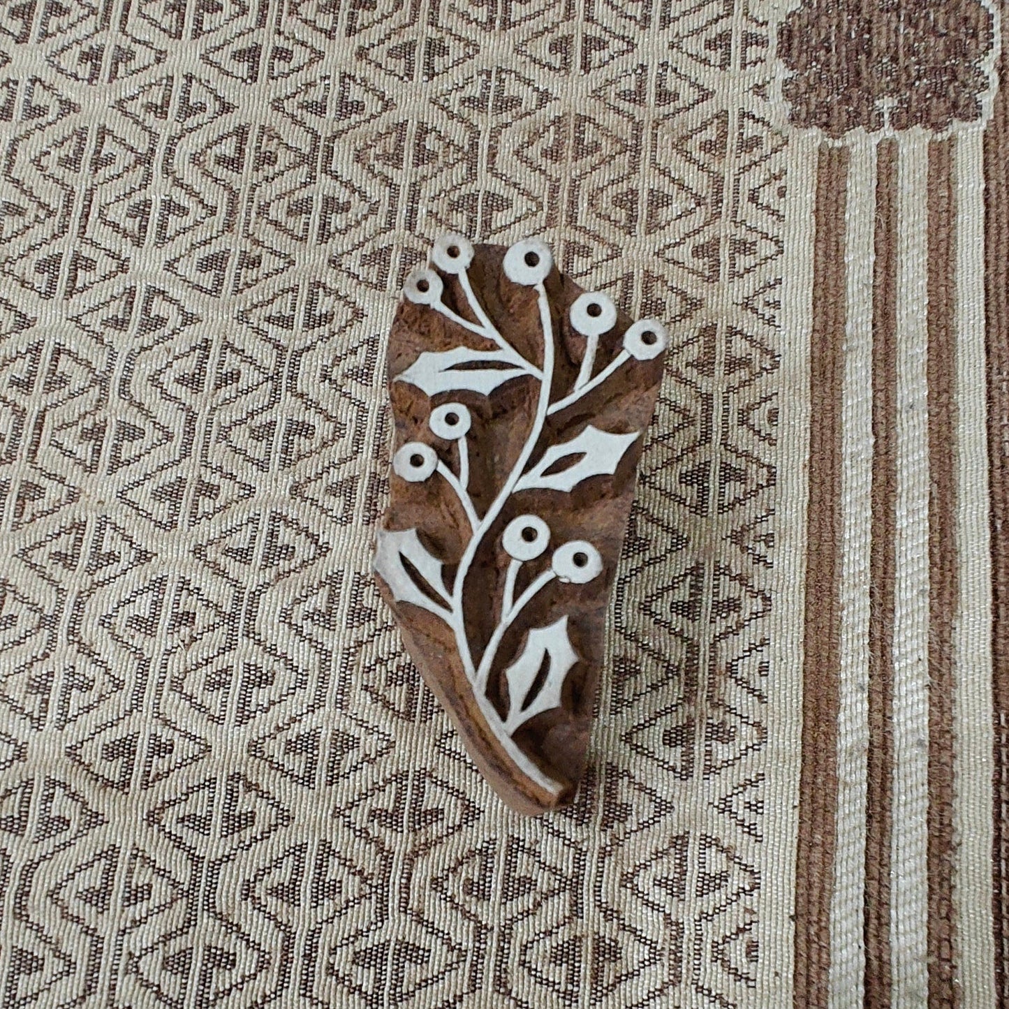 Stem Plant pottery stamp ceramic mold scrapbooking tjap batik printing floral carved stamps.