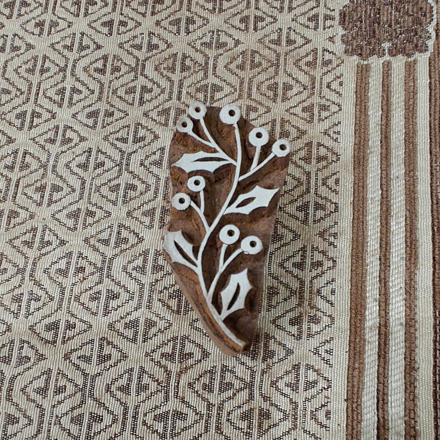 Stem Plant pottery stamp ceramic mold scrapbooking tjap batik printing floral carved stamps.