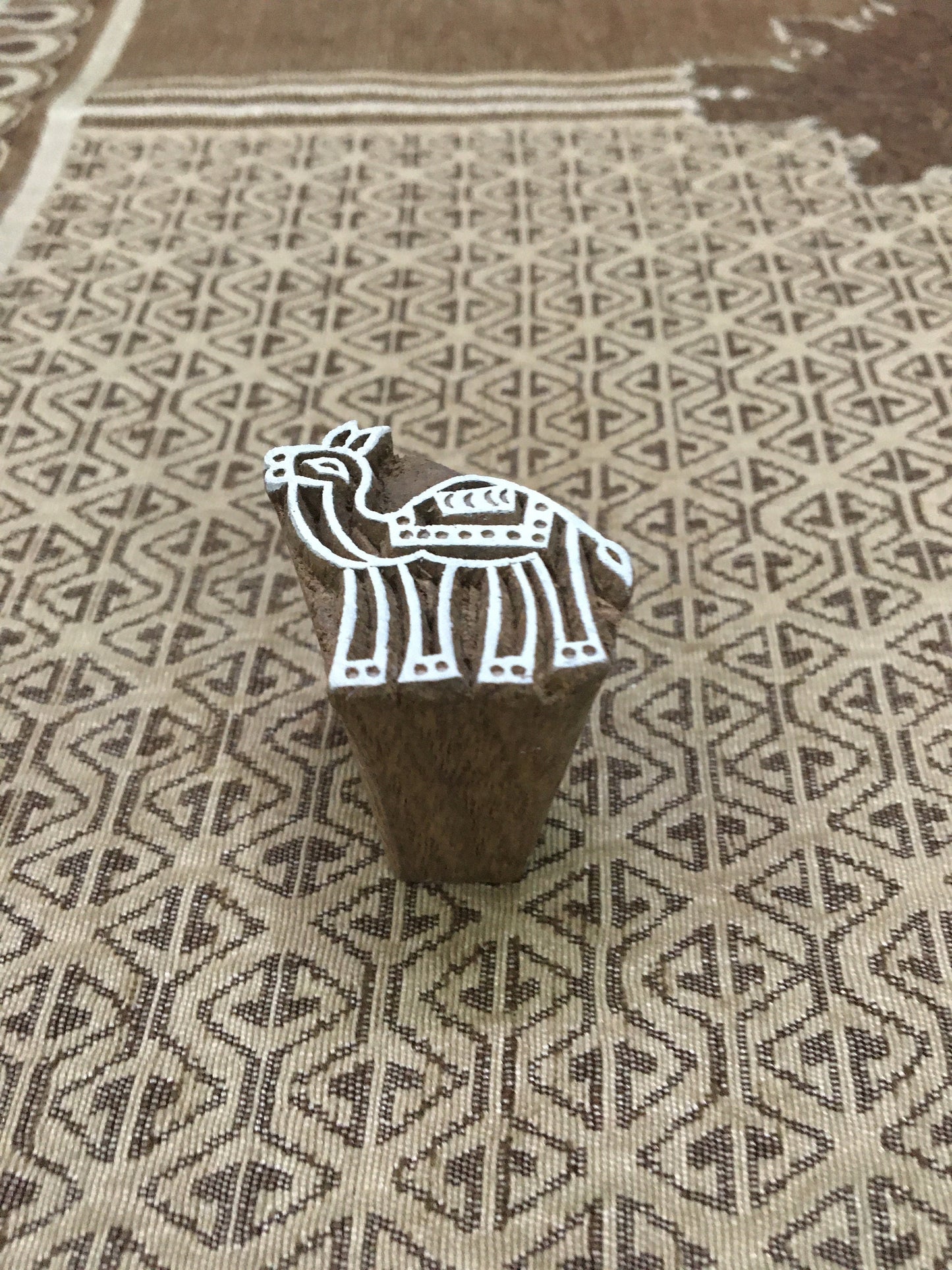 Small Came ,,hand carved Indian wood printing block; textile stamp; pottery stamp,