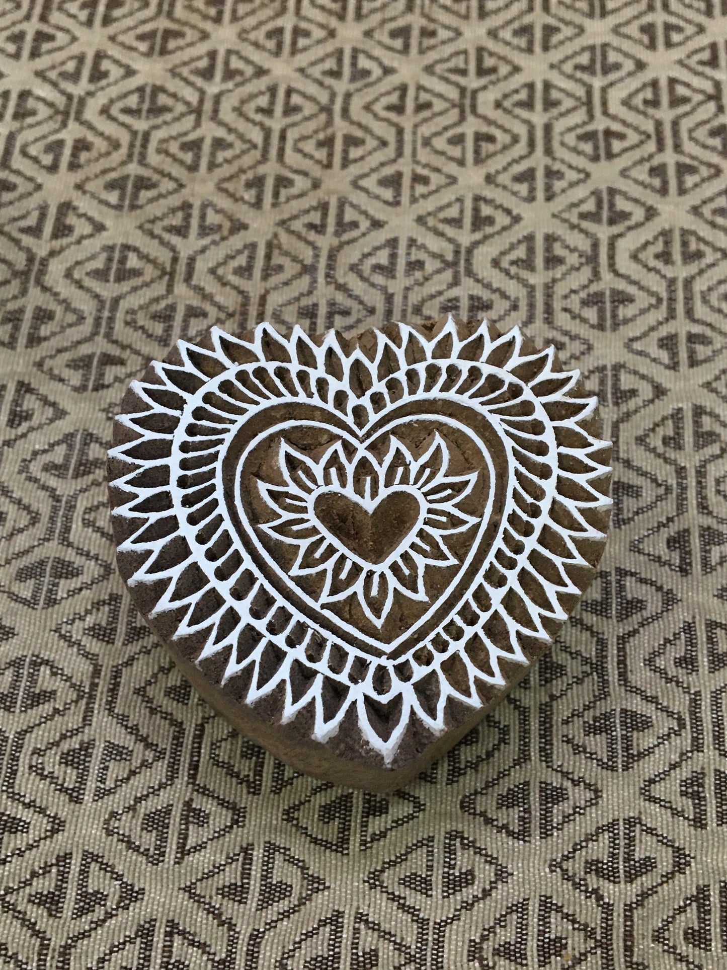 Heartfelt Elegance: Intricate Wooden Printing Block with Detailed Heart Design, hand carved Indian block; textile stamp; pottery stamp,